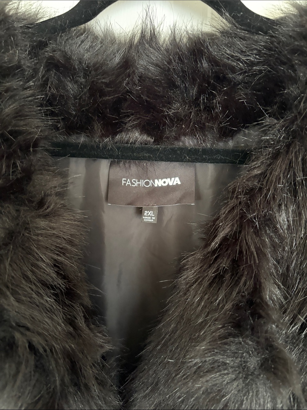 Fashion Nova Dark Charcoal Faux Fur Cropped Jacket - Picture 2 of 5